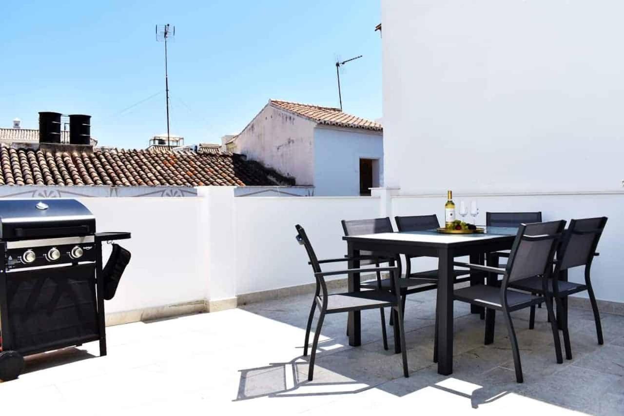 New Townhouse In The Heart Of Nerja With Jacuzzi Villa Екстериор снимка
