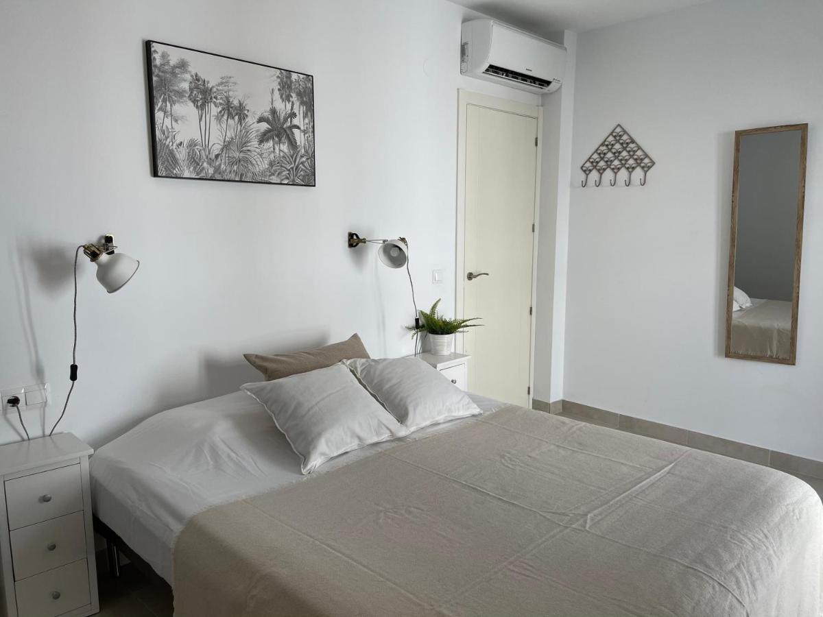 New Townhouse In The Heart Of Nerja With Jacuzzi Villa Екстериор снимка