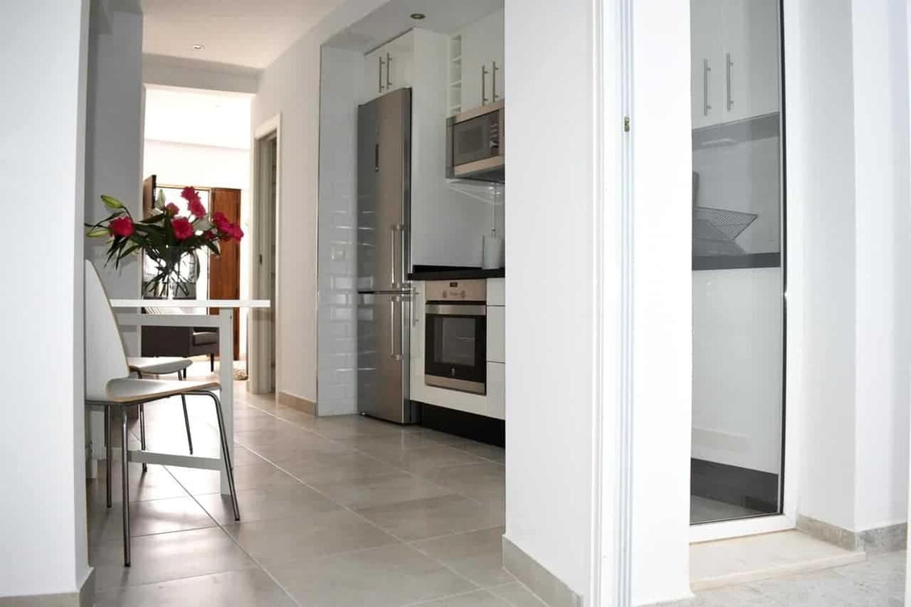 New Townhouse In The Heart Of Nerja With Jacuzzi Villa Екстериор снимка