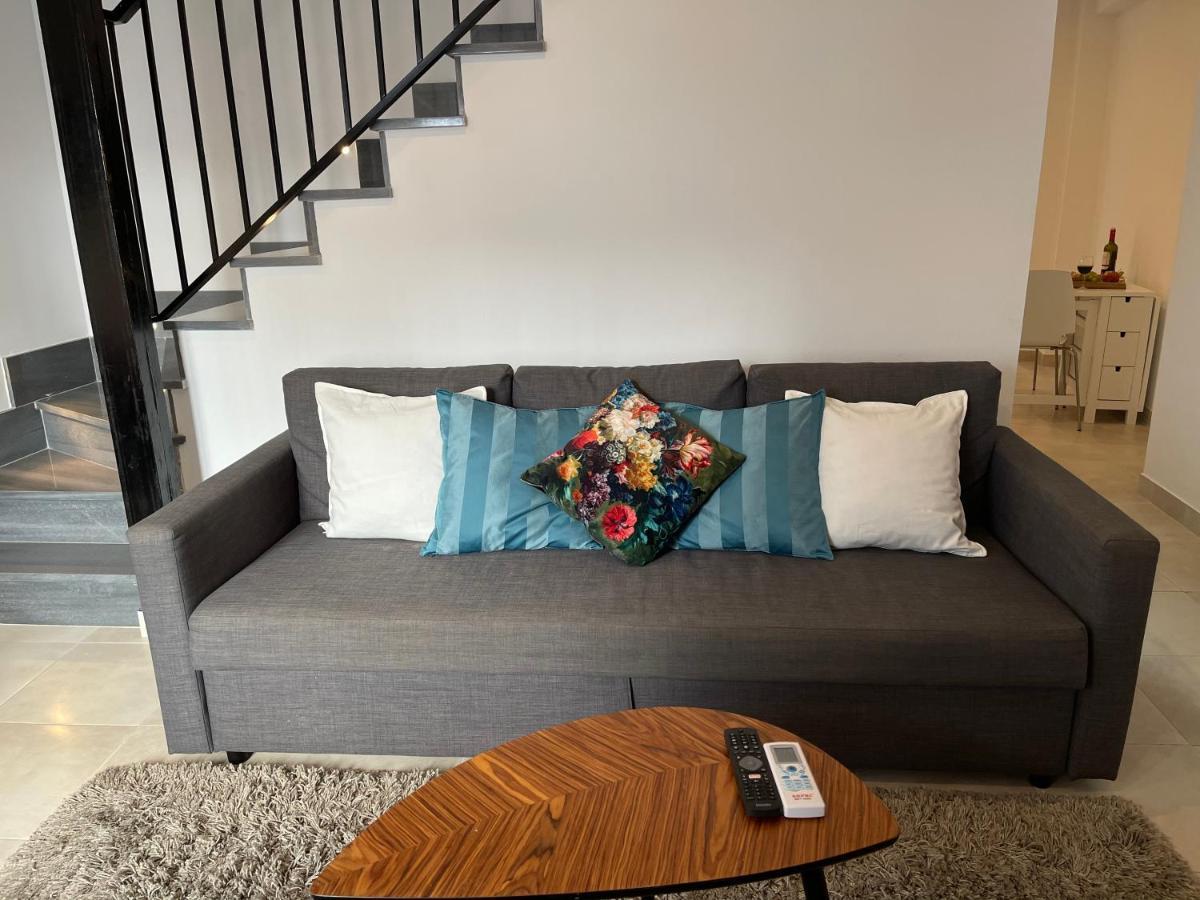 New Townhouse In The Heart Of Nerja With Jacuzzi Villa Екстериор снимка